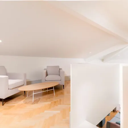 Limehome Rua 31 De Janeiro 4*