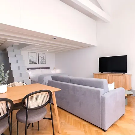 Limehome Rua 31 De Janeiro Appartement