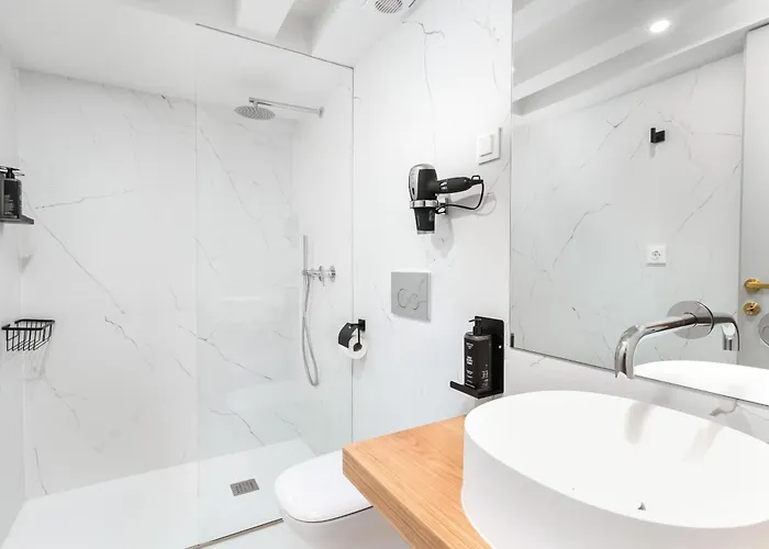 Limehome Rua 31 De Janeiro 4*