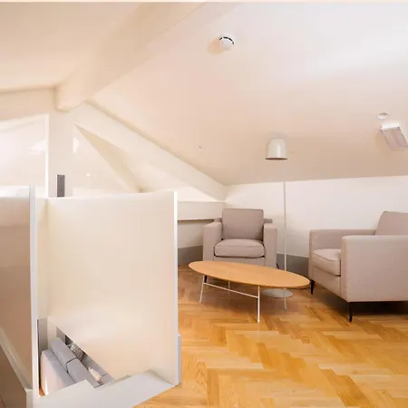 Limehome Rua 31 De Janeiro Apart Otel