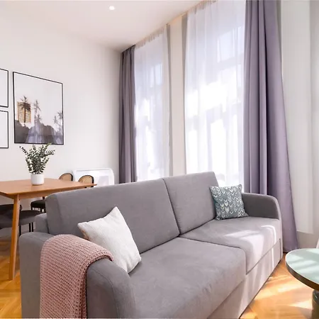 Limehome Rua 31 De Janeiro Porto