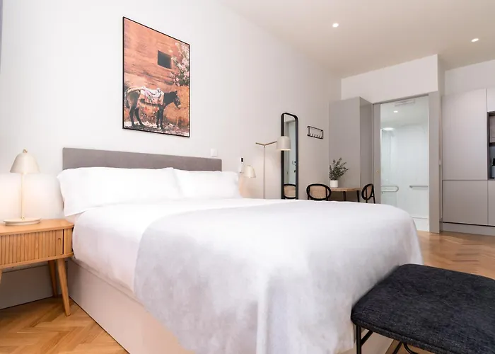 Limehome Rua 31 De Janeiro 4*